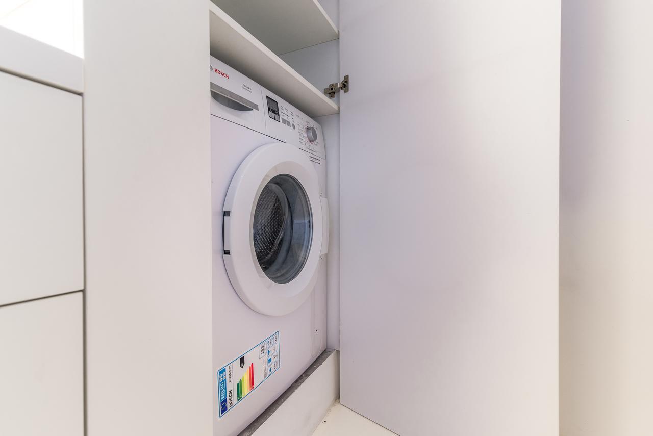ורשה Rent Like Home - Aleja Wyzwolenia 14A מראה חיצוני תמונה