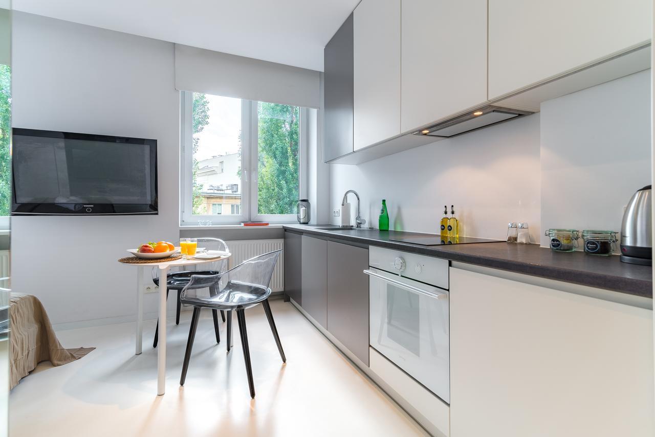 ורשה Rent Like Home - Aleja Wyzwolenia 14A מראה חיצוני תמונה