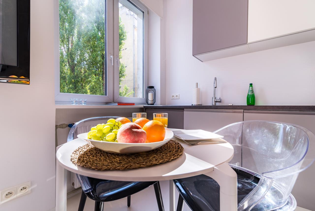 ורשה Rent Like Home - Aleja Wyzwolenia 14A מראה חיצוני תמונה