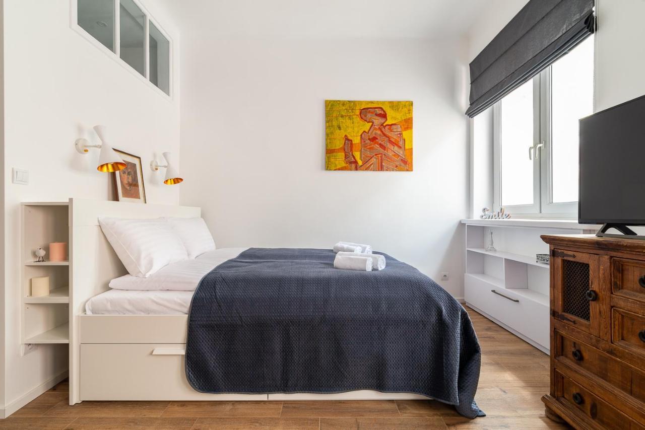ורשה Rent Like Home - Aleja Wyzwolenia 14A מראה חיצוני תמונה